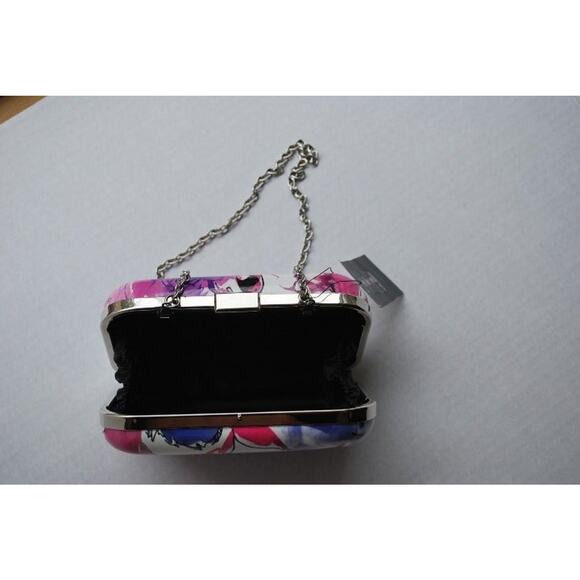 Mini Clutch Floral Shoulder Strap - Picture 4 of 8